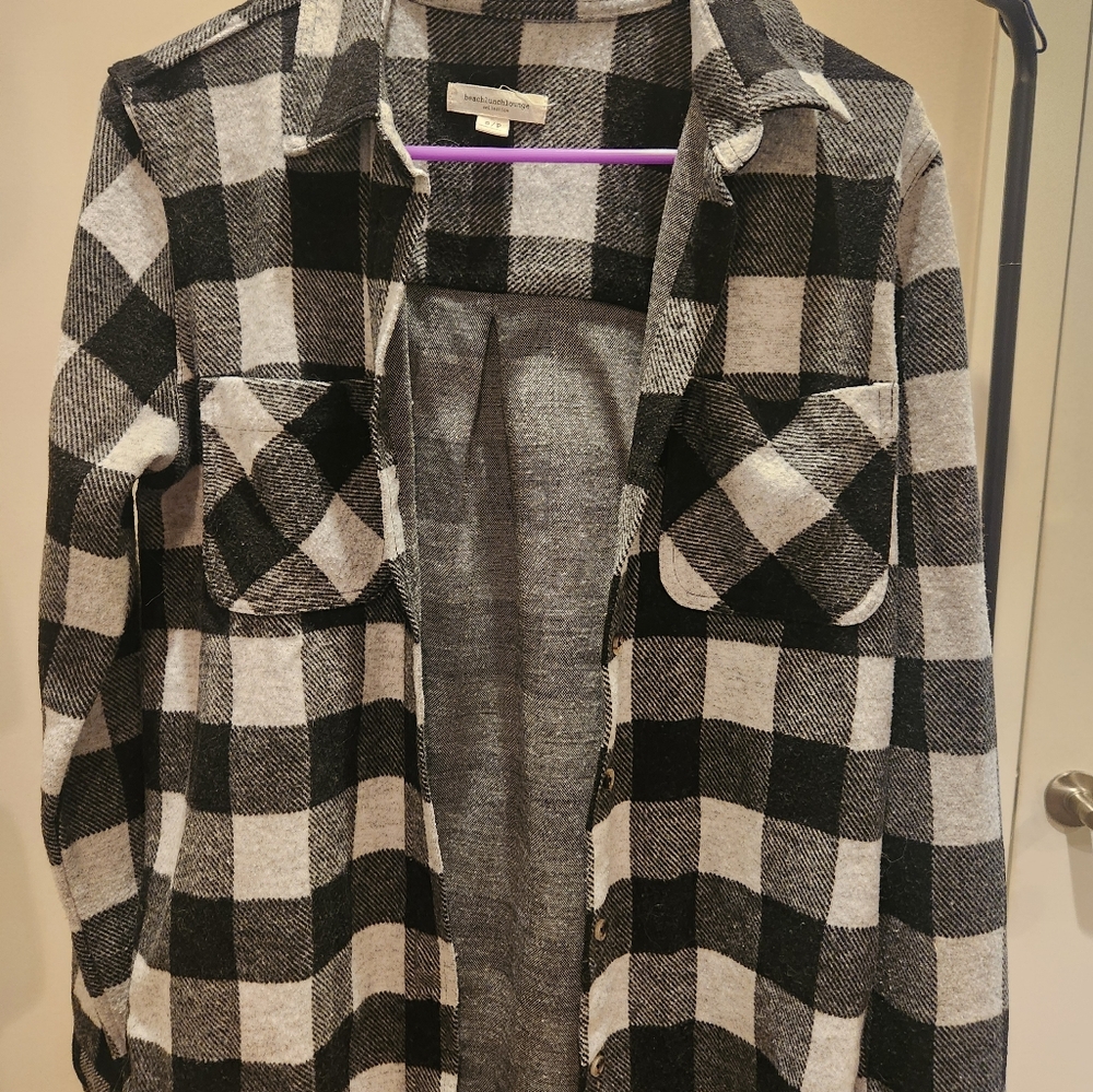 Offbrand Black/Gray Plaid Button Down Shirt, Size Small